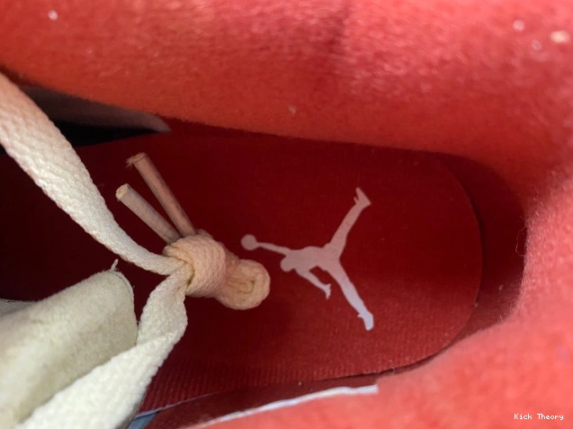 Kicktheory AQ9129-105 4 JORDAN YEAR